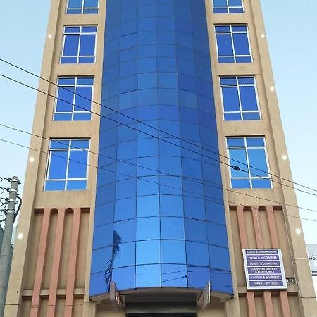 Claire De Lune Moonlight Hotel Nakuru Exterior foto