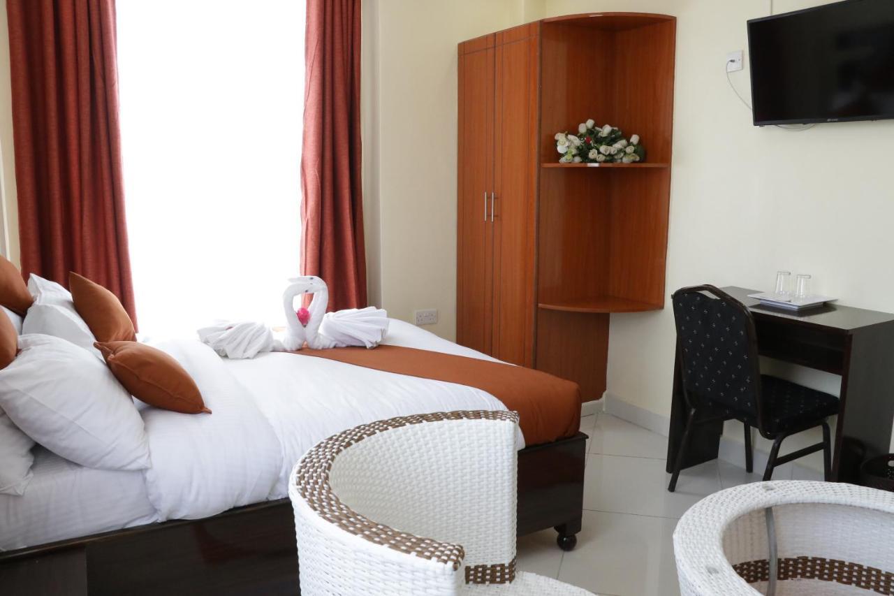Claire De Lune Moonlight Hotel Nakuru Exterior foto