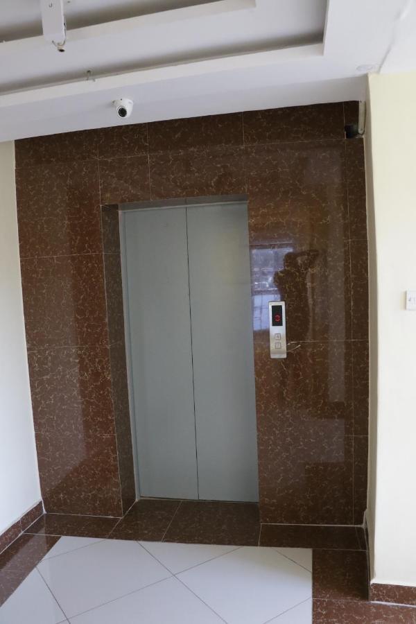 Claire De Lune Moonlight Hotel Nakuru Exterior foto